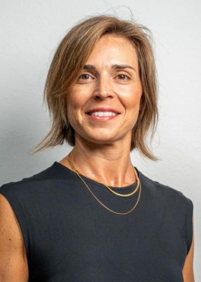 F&aacute;bia Romana Diniz Toste